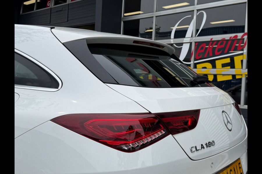 Mercedes-Benz CLA-Klasse Shooting Brake 180 Advantage Digitaal Dashboord I Navigatie / Apple CarPlay I 1/2 Leer I Dealer onderh.