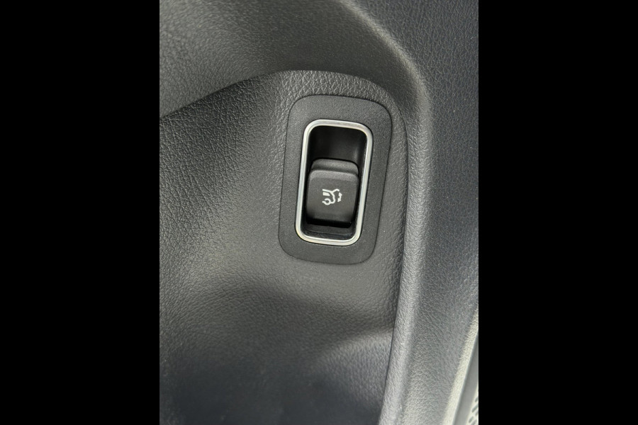 Mercedes-Benz CLA-Klasse Shooting Brake 180 Advantage Digitaal Dashboord I Navigatie / Apple CarPlay I 1/2 Leer I Dealer onderh.