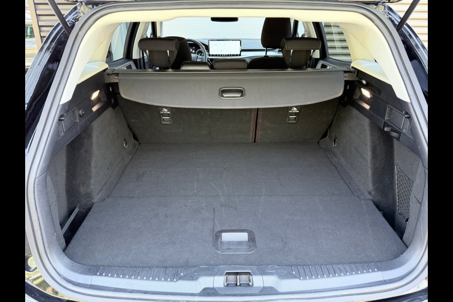 Ford FOCUS Wagon 1.0 EcoBoost Hybrid Titanium X