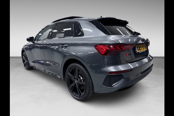 Audi A3 Sportback 45 TFSI e 3 X S-LINE S3 LOOK RS-STOELEN PANO/SFEERVERL/V-COCKPIT/NAVI/CARPLAY/DAB///
