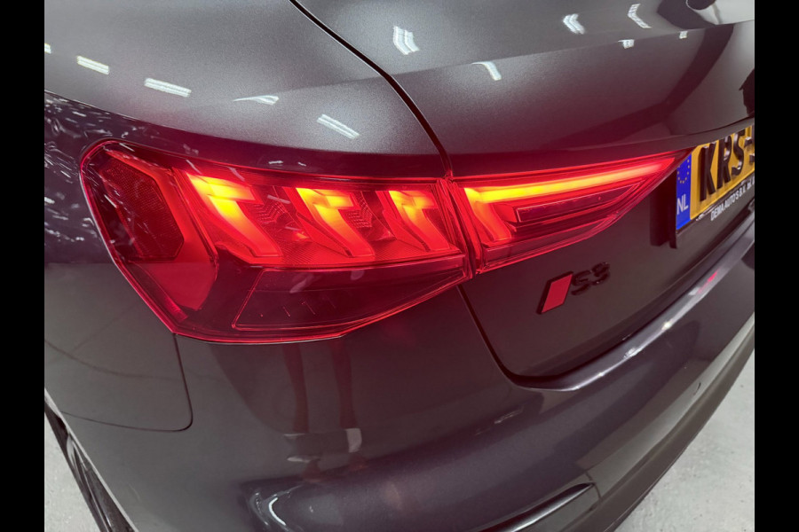 Audi A3 Sportback 45 TFSI e 3 X S-LINE S3 LOOK RS-STOELEN PANO/SFEERVERL/V-COCKPIT/NAVI/CARPLAY/DAB///