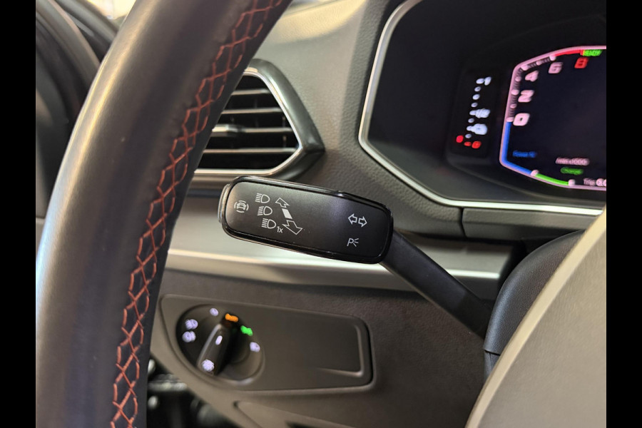 Seat Tarraco 1.4 TSI e-Hybrid PHEV FR Business FABRIEKSGARANTIE 03-2028 20"/Panoramadak/Trekhaak/360 camera/Keyless/Dodehoek/Elektrische klep/Stuur + stoelverwarming v+a