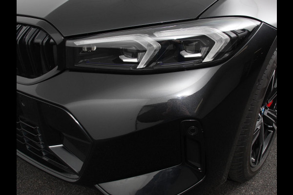 BMW 3 Serie Touring 330e M-Sport PHEV Digitale Cockpit Climate control Stoel verwarming LED Sfeer verlichting Lichtmetalen velgen Navigatie Apple carplay/ Android auto Parkeersensoren