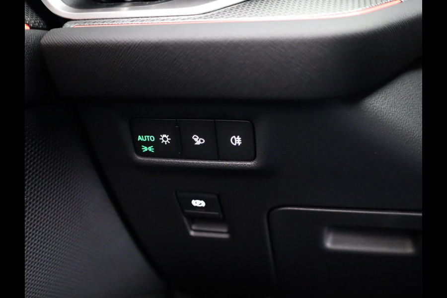 Škoda Kodiaq Sportline Business PHEV 1.5 TSI 204 pk | Trekhaak | Blind Spot | Adaptive Cruise | Stoelverwarming | Camera | Light & View