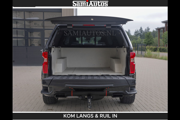 Chevrolet Silverado BEAST | HULK PACK | 6.2 V8 426PK | HUIF | BLACK OPS | BOM VOL | GARANTIE TOT 24-01-2028 | DC 5 PERSOONS | DUBBELE CABINE | HUD | COMFORT STOELEN GEKOELD EN VERWARMD | BOSE | EN NOG VEEL MEER ....|