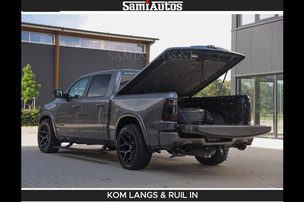 Dodge Ram LIMITED 5.7 V8 402PK | HUD | 4PL WHEELS | LUCHTVERING |OPEN UILAAT KLEP | BOM VOL | GRANITE CRYSTAL | DC | CREW CAB | DUBBELE CABINE | 5 PERSOONS GRIJSKENTEKEN | EERSTE EIGENAAR | TOP STAAT 44000 KM |
