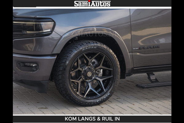 Dodge Ram LIMITED 5.7 V8 402PK | HUD | 4PL WHEELS | LUCHTVERING |OPEN UILAAT KLEP | BOM VOL | GRANITE CRYSTAL | DC | CREW CAB | DUBBELE CABINE | 5 PERSOONS GRIJSKENTEKEN | EERSTE EIGENAAR | TOP STAAT 44000 KM |