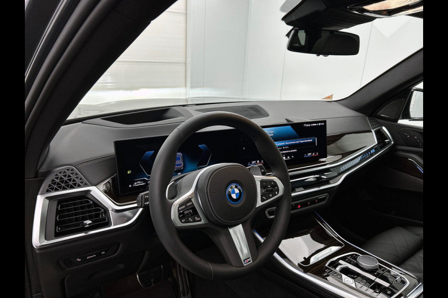 BMW X5 xDrive50e M Sport Pro FULL OPTION!! PANORAMADAK | 22” LMV | MASSAGE | GLOW-GRILLE