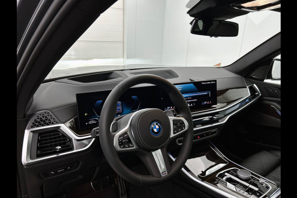 BMW X5 xDrive50e M Sport Pro FULL OPTION!! PANORAMADAK | 22” LMV | MASSAGE | GLOW-GRILLE