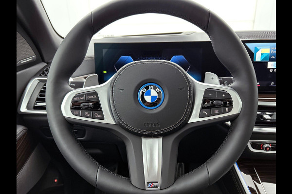 BMW X5 xDrive50e M Sport Pro FULL OPTION!! PANORAMADAK | 22” LMV | MASSAGE | GLOW-GRILLE