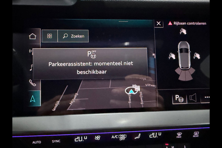 Audi A3 Sportback 45 TFSI e 3 X S-LINE S3 LOOK RS-STOELEN PANO/SFEERVERL/V-COCKPIT/NAVI/CARPLAY/DAB///