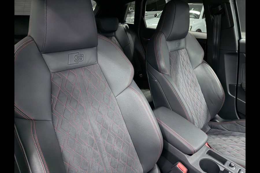 Audi A3 Sportback 45 TFSI e 3 X S-LINE S3 LOOK RS-STOELEN PANO/SFEERVERL/V-COCKPIT/NAVI/CARPLAY/DAB///