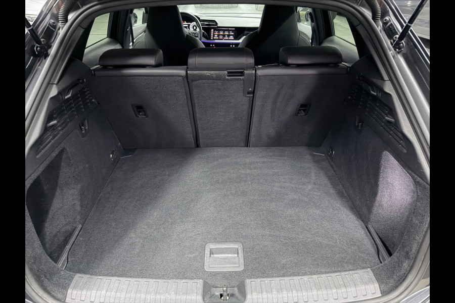 Audi A3 Sportback 45 TFSI e 3 X S-LINE S3 LOOK RS-STOELEN PANO/SFEERVERL/V-COCKPIT/NAVI/CARPLAY/DAB///