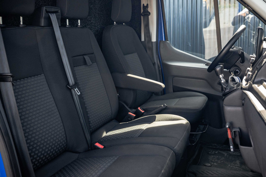 Ford Transit 2.0 EcoBlue L3H2 | 130 PK | 3-Zits | Carplay | Cruise | PDC | Airco | Trekhaak