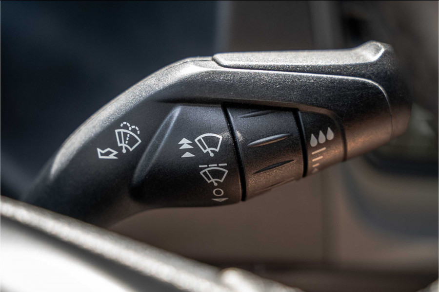 Ford Transit 2.0 EcoBlue L3H2 | 130 PK | 3-Zits | Carplay | Cruise | PDC | Airco | Trekhaak