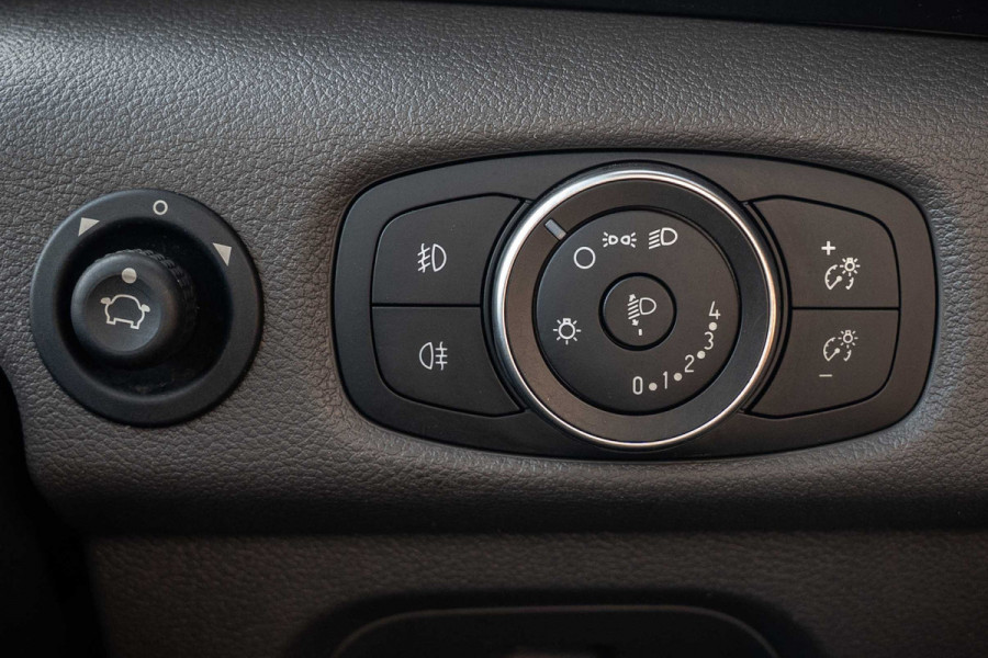 Ford Transit 2.0 EcoBlue L3H2 | 130 PK | 3-Zits | Carplay | Cruise | PDC | Airco | Trekhaak