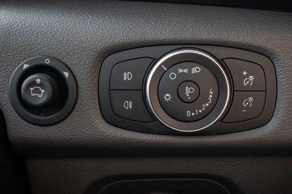 Ford Transit 2.0 EcoBlue L3H2 | 130 PK | 3-Zits | Carplay | Cruise | PDC | Airco | Trekhaak