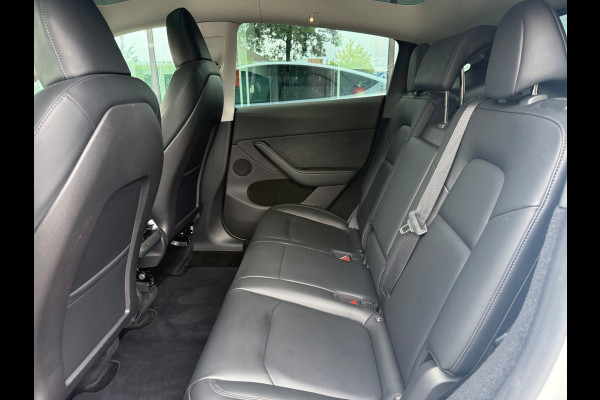 Tesla Model Y Performance AWD 75 kWh - Automaat - Panodak - Leder - Navi