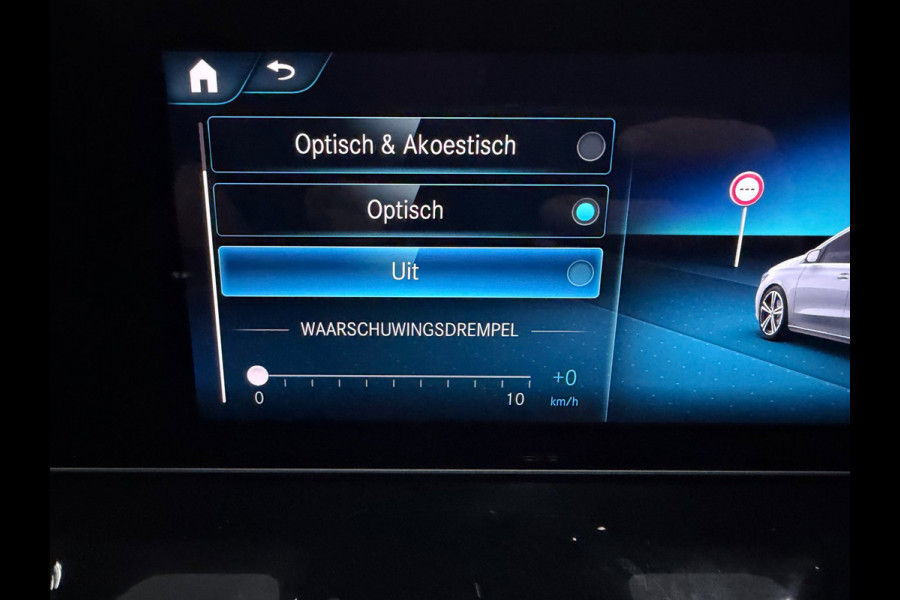 Mercedes-Benz B-Klasse 180 AMG-EDITION PREMIUM PLUS 19'' PANO/BURMESTER/STOEL-M/SFEERVERL/360CAM/DAB/CARPLAY///