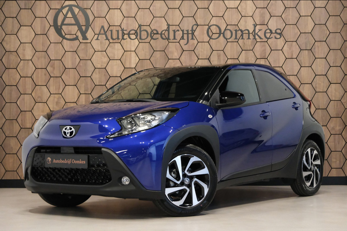 Toyota Aygo X 1.0 VVT-i MT *TeamPlayer* 11.440km!! Apple Carplay + Camera ALS NIEUW