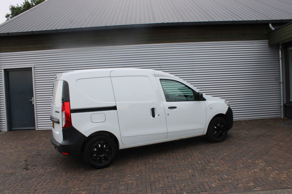 Dacia Dokker 1.6 MPI 100 Basic