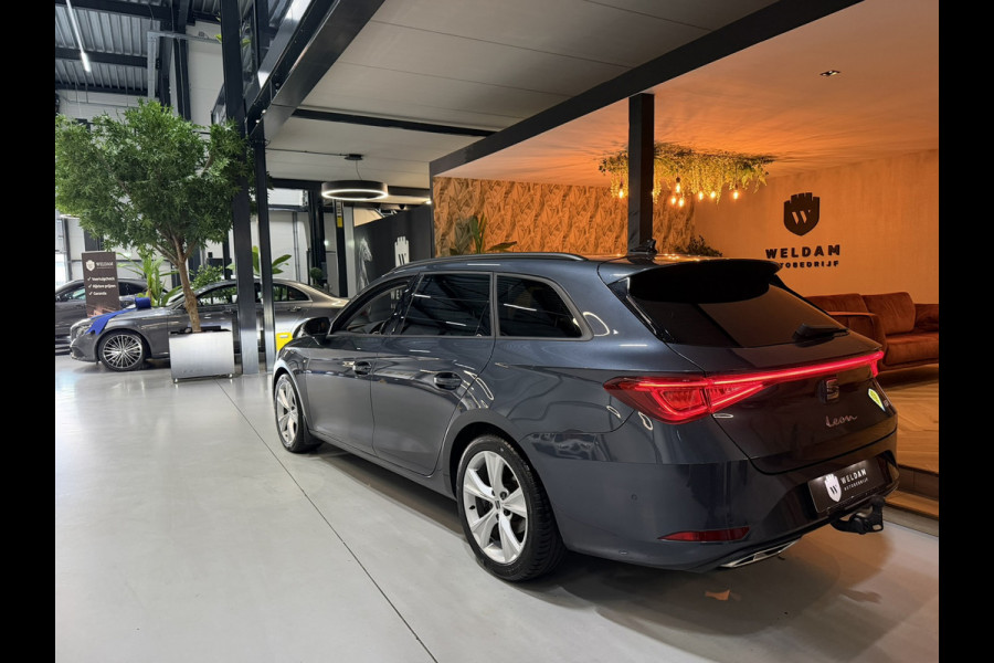 Seat Leon Sportstourer 1.5 eTSI FR Garantie|Trekhaak|1e Eigenaar|ACC|Camera|CarPlay|Rijklaar