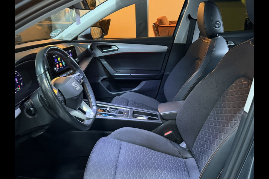 Seat Leon Sportstourer 1.5 eTSI FR Garantie|Trekhaak|1e Eigenaar|ACC|Camera|CarPlay|Rijklaar