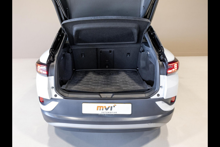 Volkswagen ID.4 Max 77 kWh 204pk / Head up display / Panoramadak / Trekhaak / Memory / Achteruitrijcamera / Navigatie / Apple carplay /