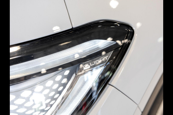 Volkswagen ID.4 Max 77 kWh 204pk / Head up display / Panoramadak / Trekhaak / Memory / Achteruitrijcamera / Navigatie / Apple carplay /