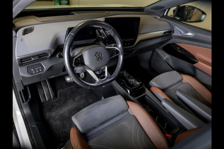Volkswagen ID.4 Max 77 kWh 204pk / Head up display / Panoramadak / Trekhaak / Memory / Achteruitrijcamera / Navigatie / Apple carplay /