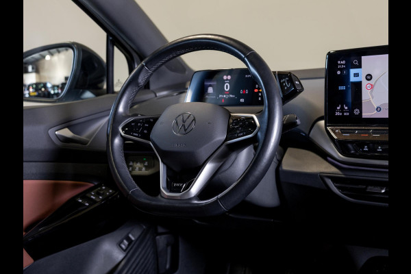 Volkswagen ID.4 Max 77 kWh 204pk / Head up display / Panoramadak / Trekhaak / Memory / Achteruitrijcamera / Navigatie / Apple carplay /