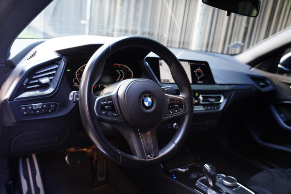 BMW 2Gran Coupé 218 I M-Sport / Sport Stoelen / 49 D.KM / NL-Auto