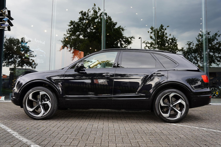 Bentley Bentayga 4.0 V8 / Beige Leder / NAIM
