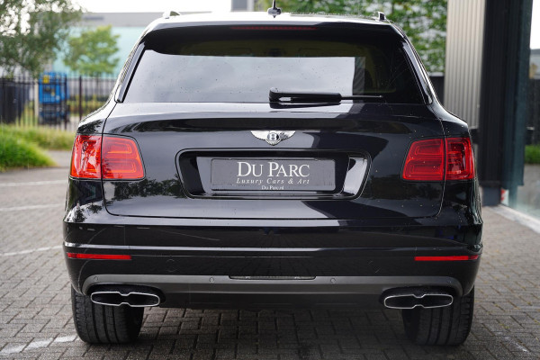Bentley Bentayga 4.0 V8 / Beige Leder / NAIM