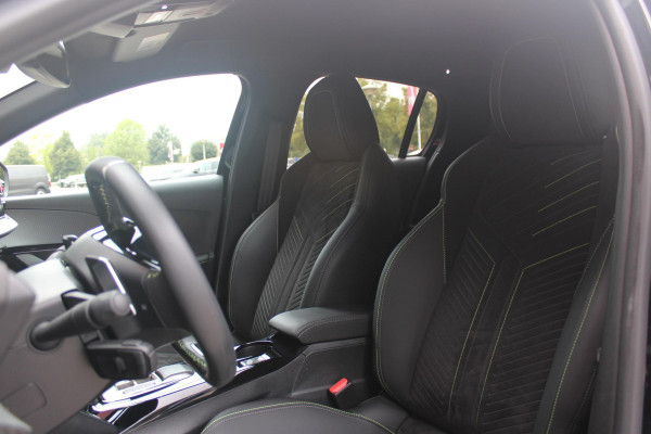 Peugeot 208 1.2 Hybrid 145PK AUTOMAAT GT | ELEKTRISCH BEDIENBARE BESTUURDERSSTOEL MET MASSAGE FUNCTIE | ALCANTARA BEKLEDING | STOEL VERWARMING | ADAPTIVE CRUISE CONTROL | DAB+ RADIO | APPLE CARPLAY/ANDROID AUTO | FULL LED KOPLAMPEN | KEYLESS ENTRY/START | 17" LICHTMETALEN VELGEN | CLIMATE CONTROL | PARKEERSENSOREN VOOR + ACHTER | CAMERA VOOR + ACHTER | DODEHOEK DETECTIE |