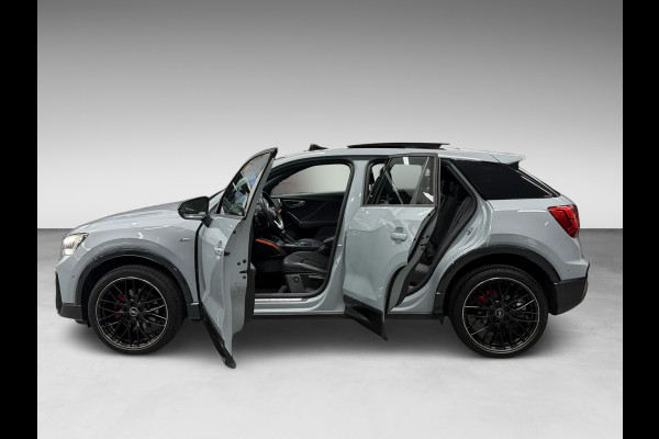 Audi Q2 35 TFSI S Edition 19'' PANO/V-COCKPIT/B&O/LEDER/CAM/DAB/CARPLAY/SFEERVERL///