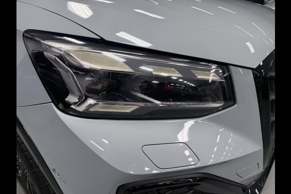 Audi Q2 35 TFSI S Edition 19'' PANO/V-COCKPIT/B&O/LEDER/CAM/DAB/CARPLAY/SFEERVERL///