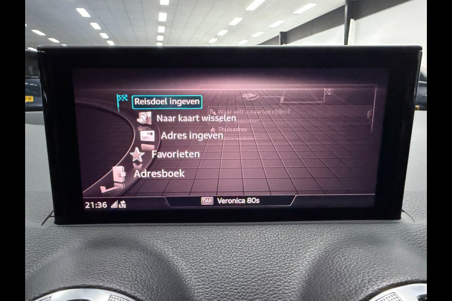 Audi Q2 35 TFSI S Edition 19'' PANO/V-COCKPIT/B&O/LEDER/CAM/DAB/CARPLAY/SFEERVERL///