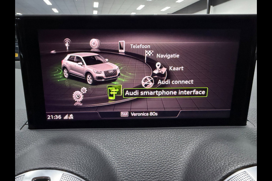 Audi Q2 35 TFSI S Edition 19'' PANO/V-COCKPIT/B&O/LEDER/CAM/DAB/CARPLAY/SFEERVERL///