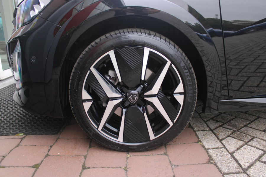Peugeot 208 1.2 Hybrid 145PK AUTOMAAT GT | ELEKTRISCH BEDIENBARE BESTUURDERSSTOEL MET MASSAGE FUNCTIE | ALCANTARA BEKLEDING | STOEL VERWARMING | ADAPTIVE CRUISE CONTROL | DAB+ RADIO | APPLE CARPLAY/ANDROID AUTO | FULL LED KOPLAMPEN | KEYLESS ENTRY/START | 17" LICHTMETALEN VELGEN | CLIMATE CONTROL | PARKEERSENSOREN VOOR + ACHTER | CAMERA VOOR + ACHTER | DODEHOEK DETECTIE |