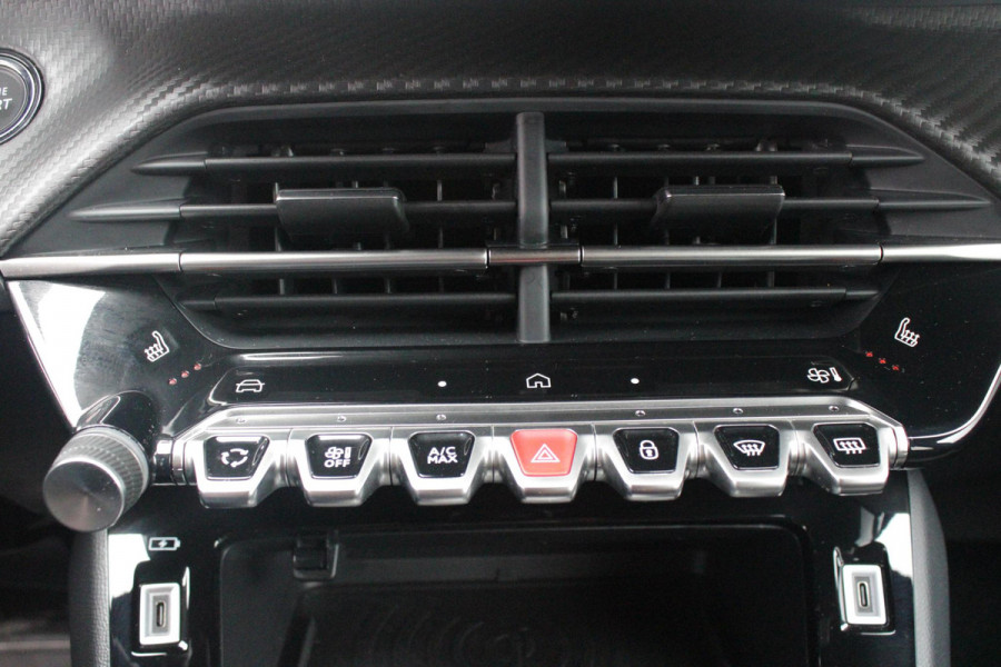 Peugeot 208 1.2 Hybrid 145PK AUTOMAAT GT | ELEKTRISCH BEDIENBARE BESTUURDERSSTOEL MET MASSAGE FUNCTIE | ALCANTARA BEKLEDING | STOEL VERWARMING | ADAPTIVE CRUISE CONTROL | DAB+ RADIO | APPLE CARPLAY/ANDROID AUTO | FULL LED KOPLAMPEN | KEYLESS ENTRY/START | 17" LICHTMETALEN VELGEN | CLIMATE CONTROL | PARKEERSENSOREN VOOR + ACHTER | CAMERA VOOR + ACHTER | DODEHOEK DETECTIE |