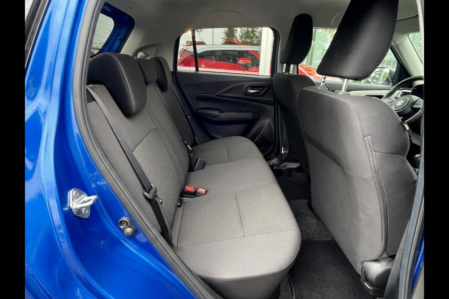 Suzuki Swift 1.2 Smart Hybrid Select | Adapt. Cruise | Camera | Stoelverwarming | 16'' | Dodehoek | Carplay/Android Auto | Smart Entry |