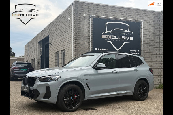 BMW X3 XDrive30e High Executive PANO|CAMERA|HUD|BMW LASER|