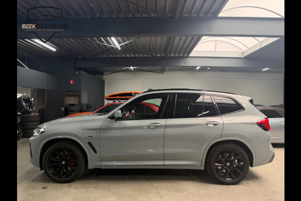 BMW X3 XDrive30e High Executive PANO|CAMERA|HUD|BMW LASER|