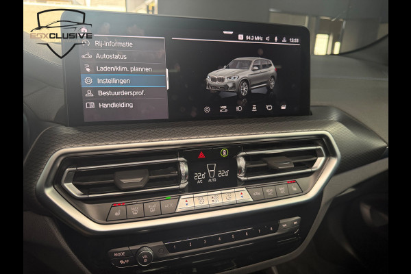 BMW X3 XDrive30e High Executive PANO|CAMERA|HUD|BMW LASER|
