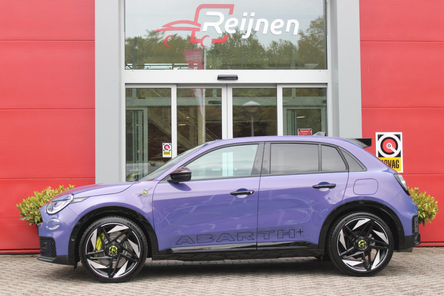 Abarth 600e SCORPIONISSIMA 280PK 54 kWh | SABELT PERFORMANCE SPORT STOELEN/BEKLEDING | ENGINE SOUND GENERATOR | PACK DESIGN SCORPIONISSIMA | PACK TECH SCORPIONISSIMA | PACK WINTER (STOEL VERWARMING/VOORRUITVERWARMING) | PACK SCORPION | 20" LICHTMETALEN VELGEN | ABARTH BODYKIT | 360° PARKEERSENSOREN | REMKLAUWEN GROEN | ELEKTRISCH BEDIENBARE BESTUURDERSSTOEL | AMBIANCE INTERIEUR VERLICHTING | ACHTERUITRIJ CAMERA | ADAPTIVE CRUISE CONTROL | DRAADLOZE APPLE CARPLAY/ANDROID AUTO | DODEHOEK DETECTIE | DC SNELLAAD FUNCTIE | DRAADLOZE APPLE CARPLAY/ANDROID AUTO | ELEKTRISCH BEDIENBARE AC