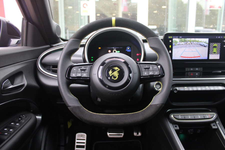 Abarth 600e SCORPIONISSIMA 280PK 54 kWh | SABELT PERFORMANCE SPORT STOELEN/BEKLEDING | ENGINE SOUND GENERATOR | PACK DESIGN SCORPIONISSIMA | PACK TECH SCORPIONISSIMA | PACK WINTER (STOEL VERWARMING/VOORRUITVERWARMING) | PACK SCORPION | 20" LICHTMETALEN VELGEN | ABARTH BODYKIT | 360° PARKEERSENSOREN | REMKLAUWEN GROEN | ELEKTRISCH BEDIENBARE BESTUURDERSSTOEL | AMBIANCE INTERIEUR VERLICHTING | ACHTERUITRIJ CAMERA | ADAPTIVE CRUISE CONTROL | DRAADLOZE APPLE CARPLAY/ANDROID AUTO | DODEHOEK DETECTIE | DC SNELLAAD FUNCTIE | DRAADLOZE APPLE CARPLAY/ANDROID AUTO | ELEKTRISCH BEDIENBARE AC