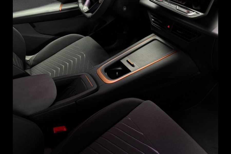 CUPRA Born CUPRA Born 560 km Limited 84 kw Warmtepomp Adaptive cruise control, 360 camera Head-up
