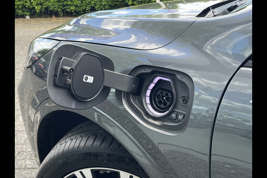 Ford Kuga 2.5 PHEV ST-Line X Diamond Black Package 243pk e-CVT Automaat | NIEUWSTE MODELUPDATE MET BLUECRUISE EN CONNECTIVITY | Ook leverbaar in meerdere kleuren |  Full Options | Pano | BlueCruise | Diamond Black Package | E-Trekhaak | Panodak | Coast-to-Coast M