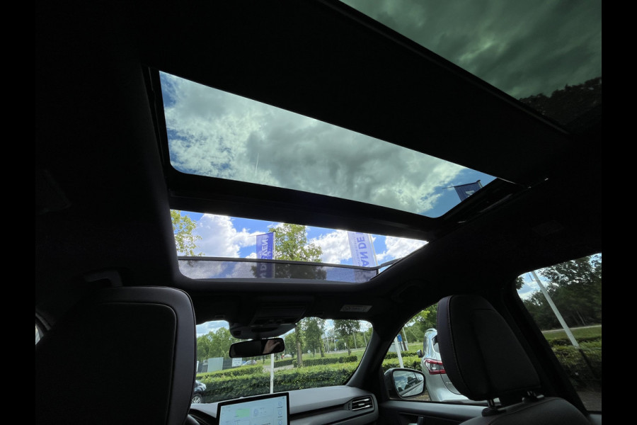 Ford Kuga 2.5 PHEV ST-Line X Diamond Black Package 243pk e-CVT Automaat | NIEUWSTE MODELUPDATE MET BLUECRUISE EN CONNECTIVITY | Ook leverbaar in meerdere kleuren |  Full Options | Pano | BlueCruise | Diamond Black Package | E-Trekhaak | Panodak | Coast-to-Coast M